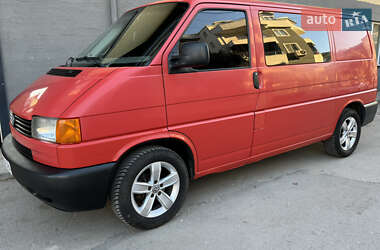 Дом на колесах Volkswagen Transporter 2001 в 
