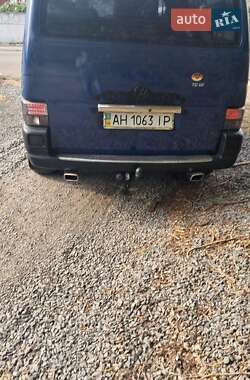 Минивэн Volkswagen Transporter 2001 в 