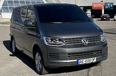 Мінівен Volkswagen Transporter 2015 в Дніпрі