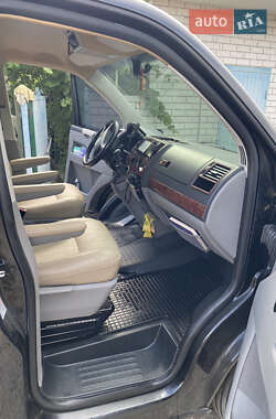 Минивэн Volkswagen Transporter 2006 в 
