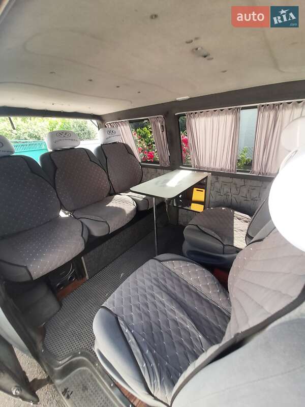 Микроавтобус Volkswagen Transporter 1999 в Киеве