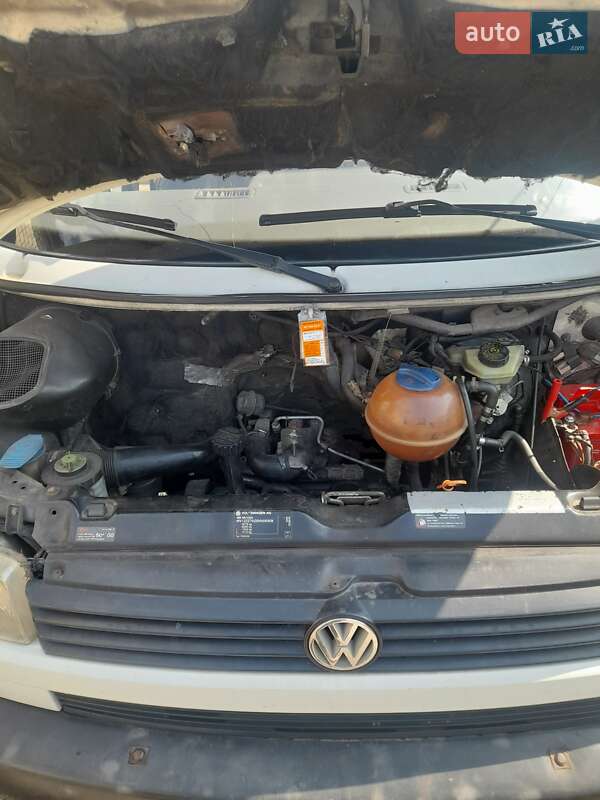 Микроавтобус Volkswagen Transporter 1999 в Киеве