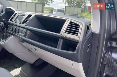 Минивэн Volkswagen Transporter 2018 в 