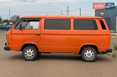 Минивэн Volkswagen Transporter 1990 в 
