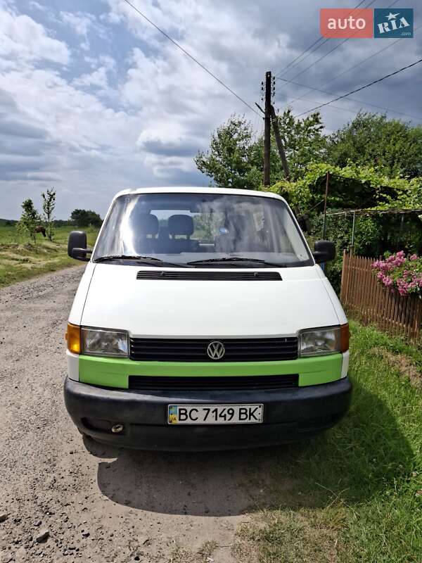 Минивэн Volkswagen Transporter 2000 в Львове