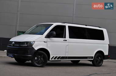 Мінівен Volkswagen Transporter 2017 в Києві