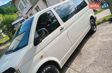 Мінівен Volkswagen Transporter 2005 в Рахові