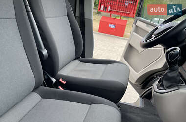 Грузовой фургон Volkswagen Transporter 2016 в 