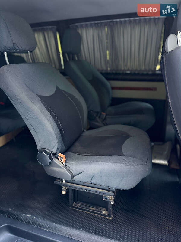Мінівен Volkswagen Transporter 2007 в Ужгороді