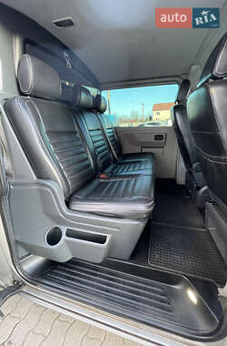 Минивэн Volkswagen Transporter 2012 в 