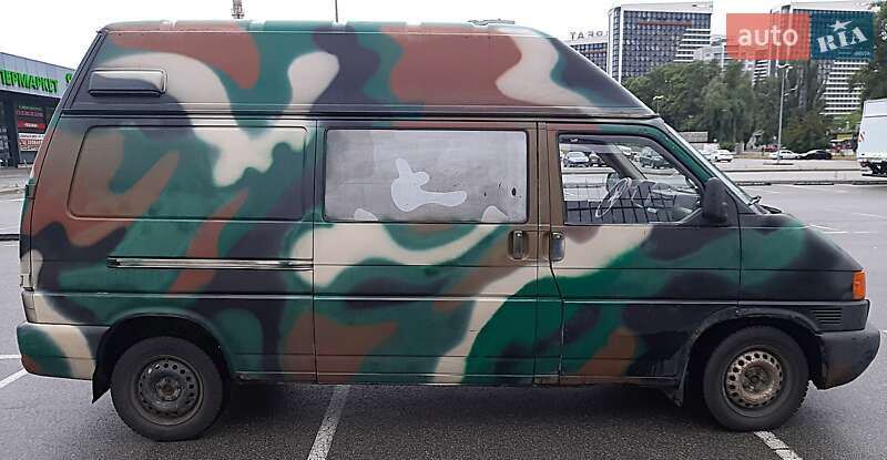 Минивэн Volkswagen Transporter 1998 в Киеве