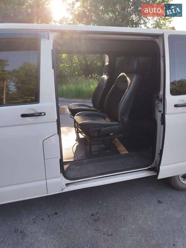 Минивэн Volkswagen Transporter 2009 в Шостке