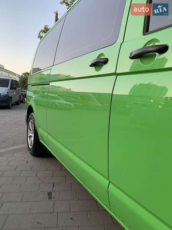 Минивэн Volkswagen Transporter 2015 в Ивано-Франковске