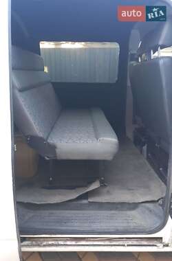 Минивэн Volkswagen Transporter 2011 в 