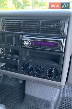 Минивэн Volkswagen Transporter 2000 в 