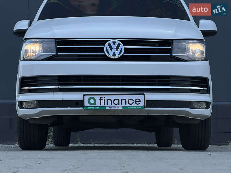 Грузовой фургон Volkswagen Transporter 2017 в Киеве