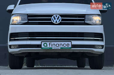 Грузовой фургон Volkswagen Transporter 2017 в 
