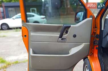 Минивэн Volkswagen Transporter 1997 в 