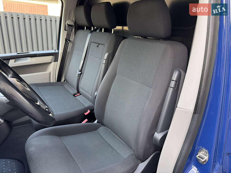 Грузовой фургон Volkswagen Transporter 2017 в Виннице
