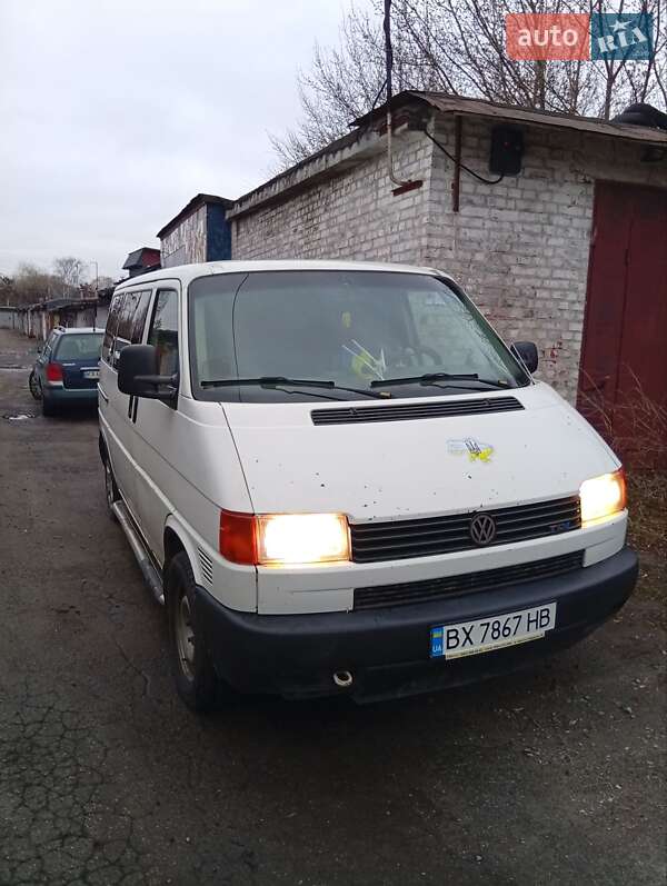Минивэн Volkswagen Transporter 2002 в Киеве