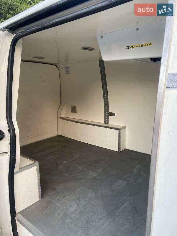 Рефрижератор Volkswagen Transporter 2013 в Коломиї