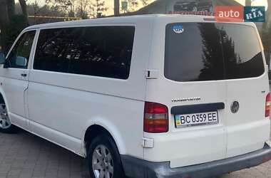 Минивэн Volkswagen Transporter 2005 в  фото 8 Минивэн Volkswagen Transporter 2005 в