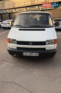 Мінівен Volkswagen Transporter 2001 в 
