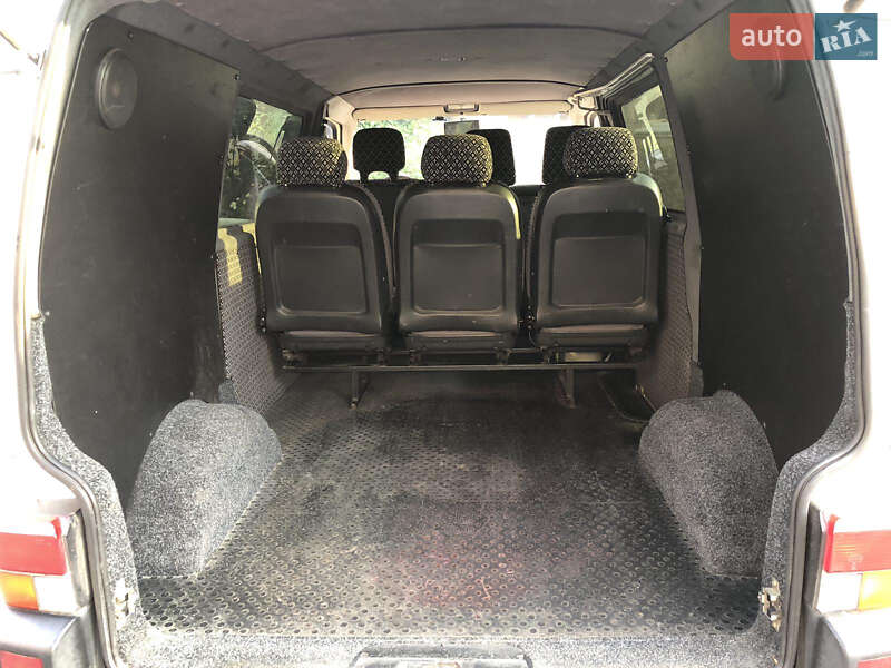 Минивэн Volkswagen Transporter 2001 в Киеве