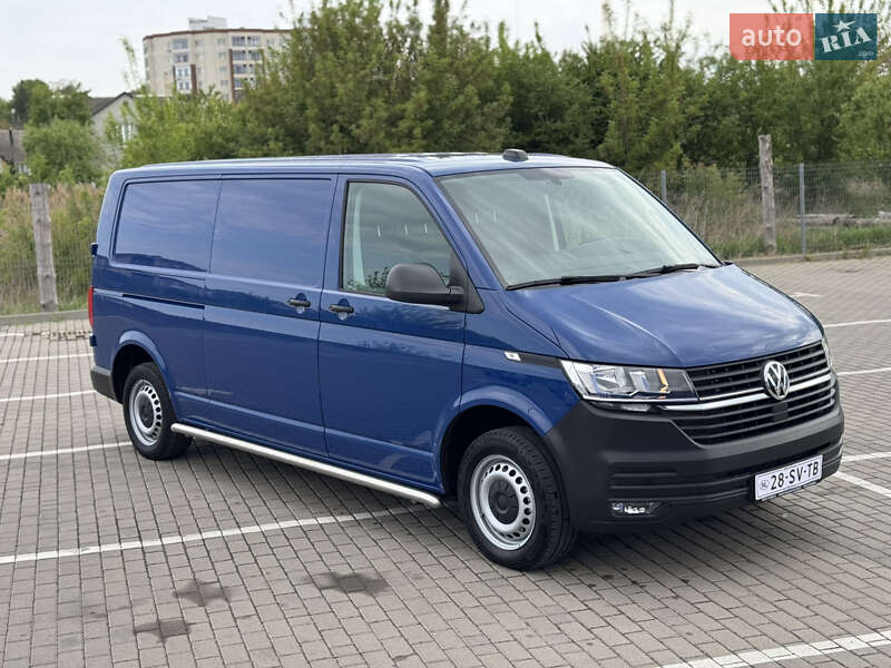 Грузовой фургон Volkswagen Transporter 2021 в Дубно