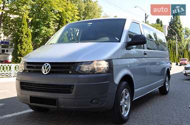 Минивэн Volkswagen Transporter 2010 в 