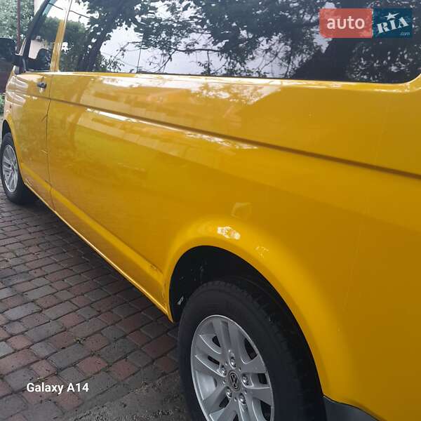 Минивэн Volkswagen Transporter 2007 в Виноградове