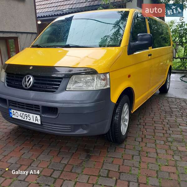 Минивэн Volkswagen Transporter 2007 в Виноградове