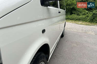 Минивэн Volkswagen Transporter 2003 в 
