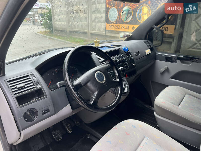 Минивэн Volkswagen Transporter 2003 в Каменец-Подольском