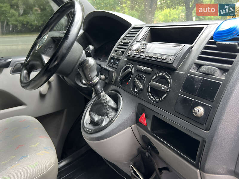 Минивэн Volkswagen Transporter 2003 в Каменец-Подольском