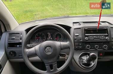 Минивэн Volkswagen Transporter 2015 в 