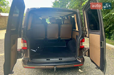 Минивэн Volkswagen Transporter 2013 в 