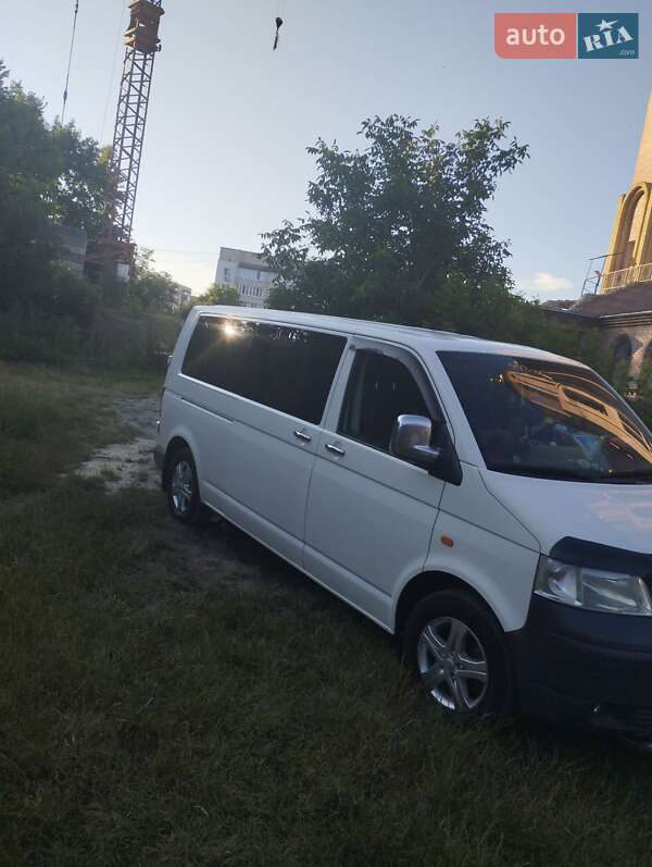 Мінівен Volkswagen Transporter 2006 в Чорткові