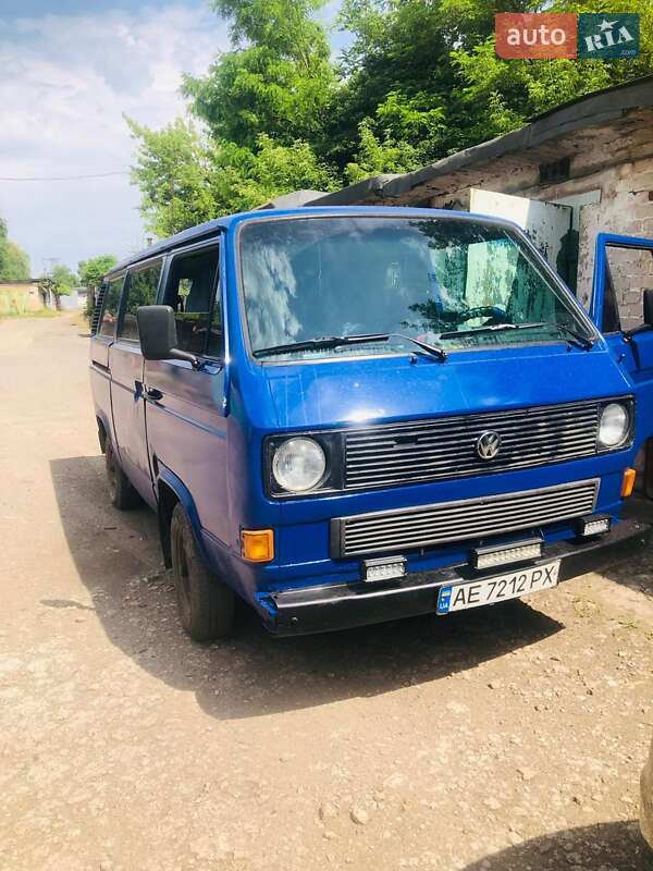 Минивэн Volkswagen Transporter 1986 в 
