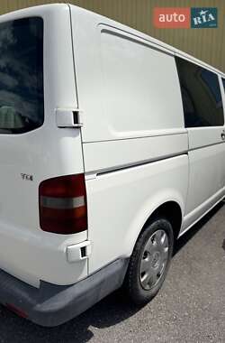 Грузовой фургон Volkswagen Transporter 2004 в 