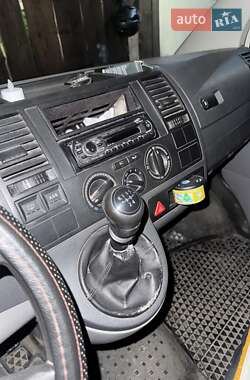 Грузовой фургон Volkswagen Transporter 2004 в 