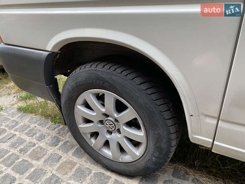 Минивэн Volkswagen Transporter 2001 в Житомире