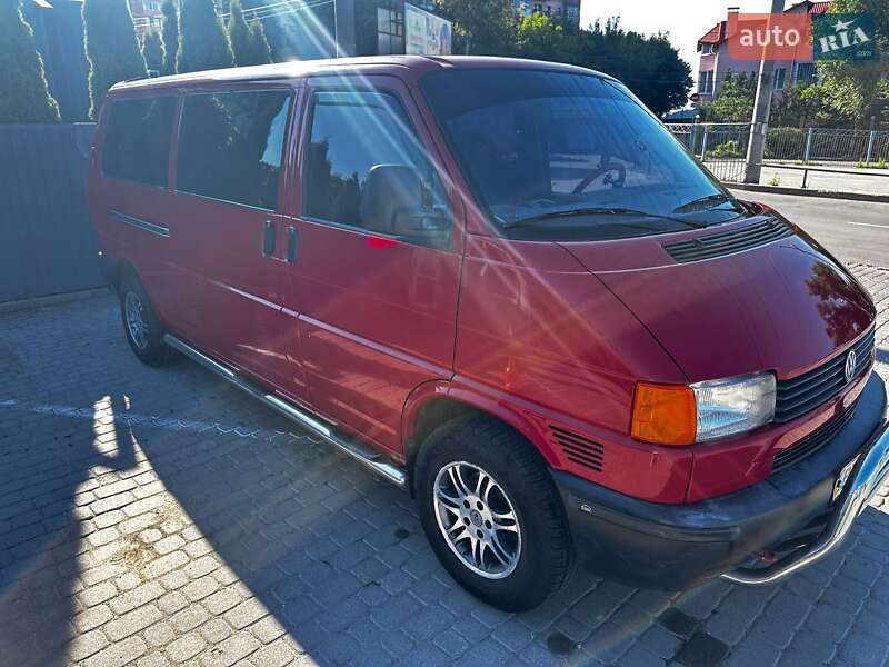 Мінівен Volkswagen Transporter 2000 в Хмельницькому