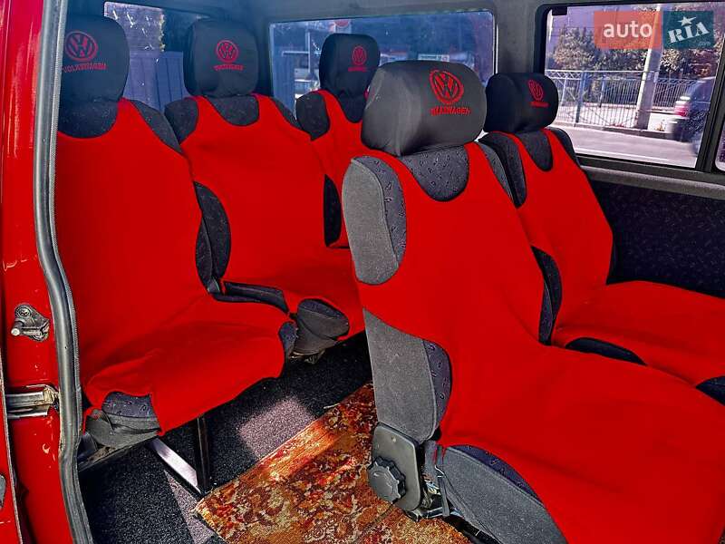 Мінівен Volkswagen Transporter 2000 в Хмельницькому