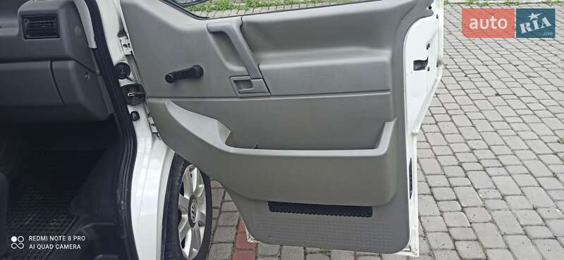 Минивэн Volkswagen Transporter 1999 в Львове