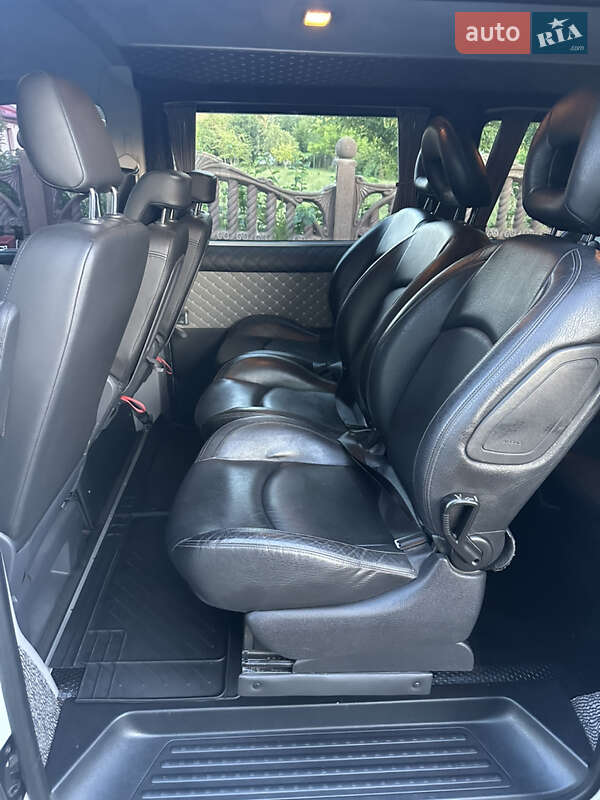 Минивэн Volkswagen Transporter 2015 в Ивано-Франковске