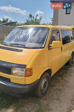 Минивэн Volkswagen Transporter 2000 в 