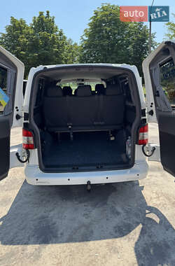 Минивэн Volkswagen Transporter 2012 в 
