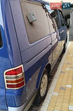 Минивэн Volkswagen Transporter 2004 в 