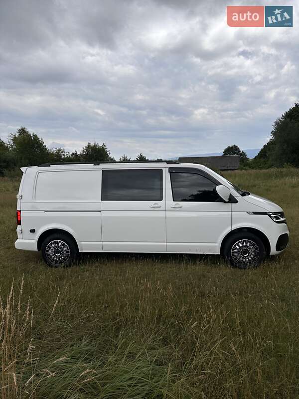 Грузовой фургон Volkswagen Transporter 2020 в Львове